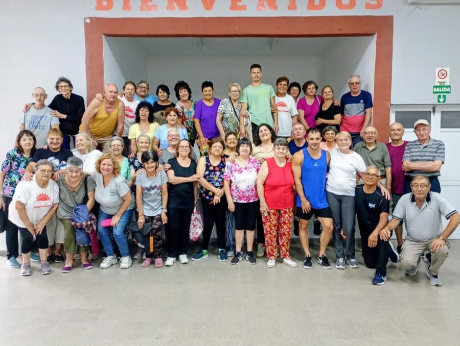 El entusiasta grupo que particip&oacute; de la realizaci&oacute;n.