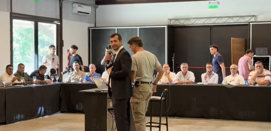 Juan Mart&iacute;nez Saliba y el jefe de la GUR, Gabriel Fern&aacute;ndez.