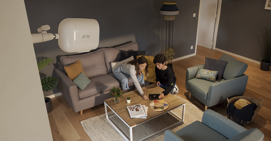 Los padres refuerzan sus consejos sobre seguridad para proteger a sus hijos.