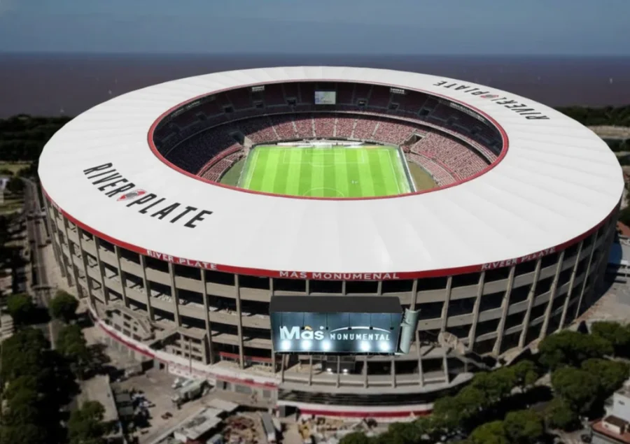 El estadio Monumental techado.