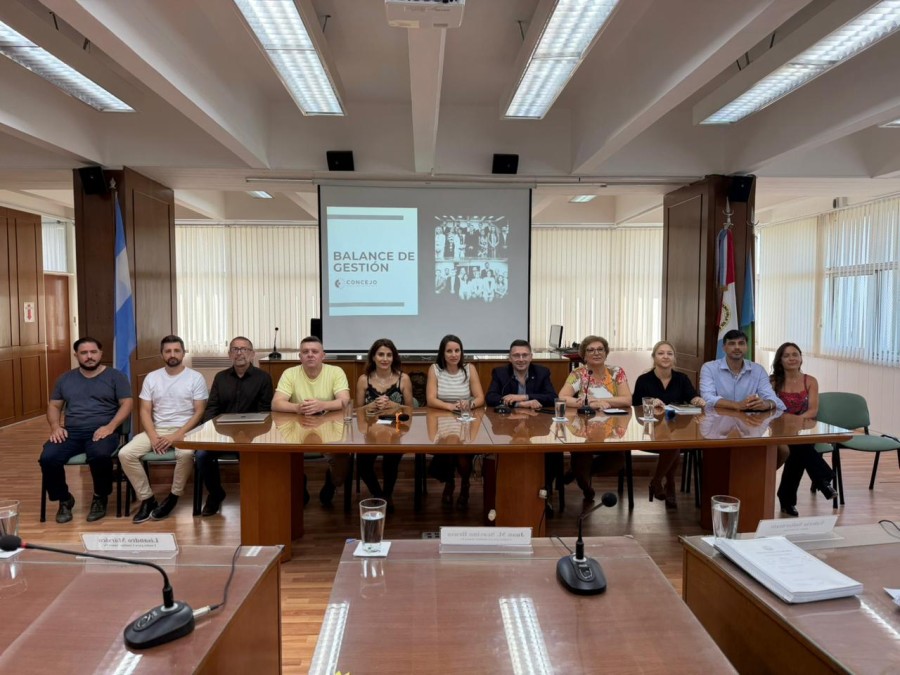 Los concejales hicieron la presentaci&oacute;n del balance de gesti&oacute;n.