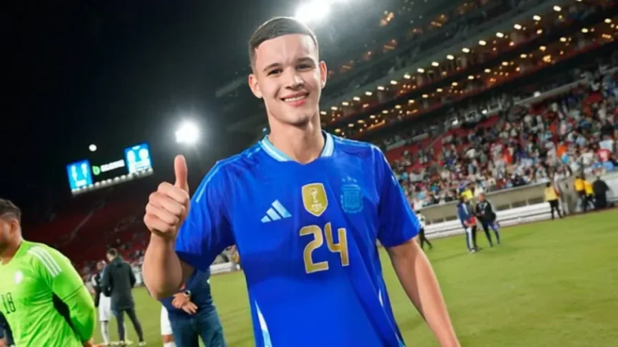 Carboni es uno de los proyectos que Scaloni m&aacute;s considera para la Selecci&oacute;n Argentina.