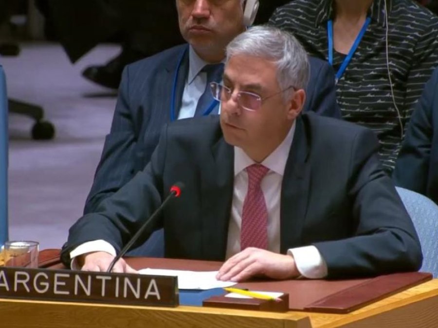 RESPALDO NACIONAL. El embajador Tropepi apoy&oacute; la operaci&oacute;n de Estados Unidos para llevar al ex dictador ante la Justicia.