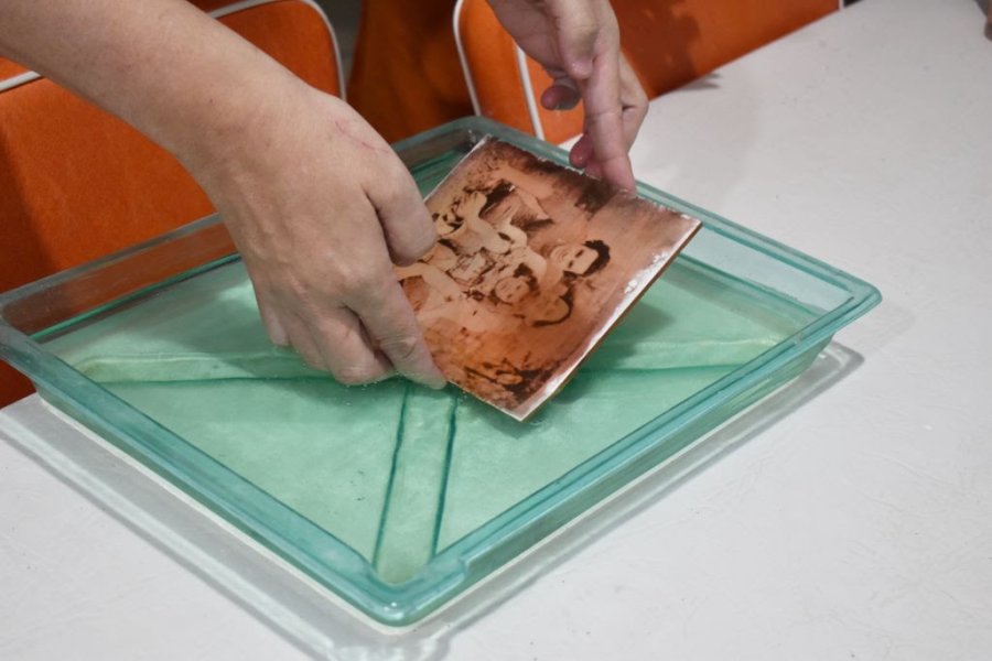 Fotocer&aacute;mica: un anclaje emocional que sostiene lazo.