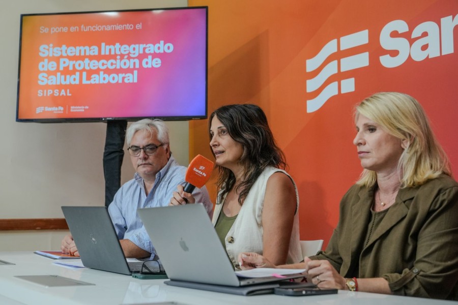 Fue este martes, mediante una conferencia de prensa en la Casa de Gobierno de Santa Fe.