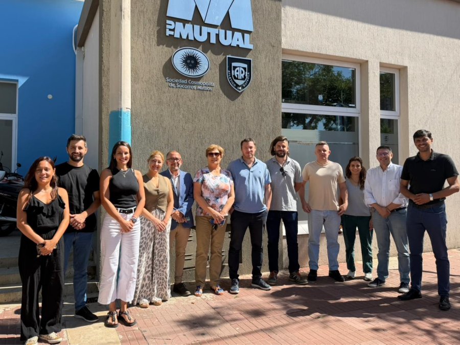 DE VISITA. Los ediles se reunieron con directivos de Atl&eacute;tico en la sede de la instituci&oacute;n.