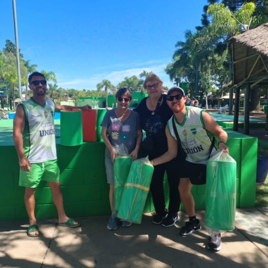 El momento de recibir los donativos.