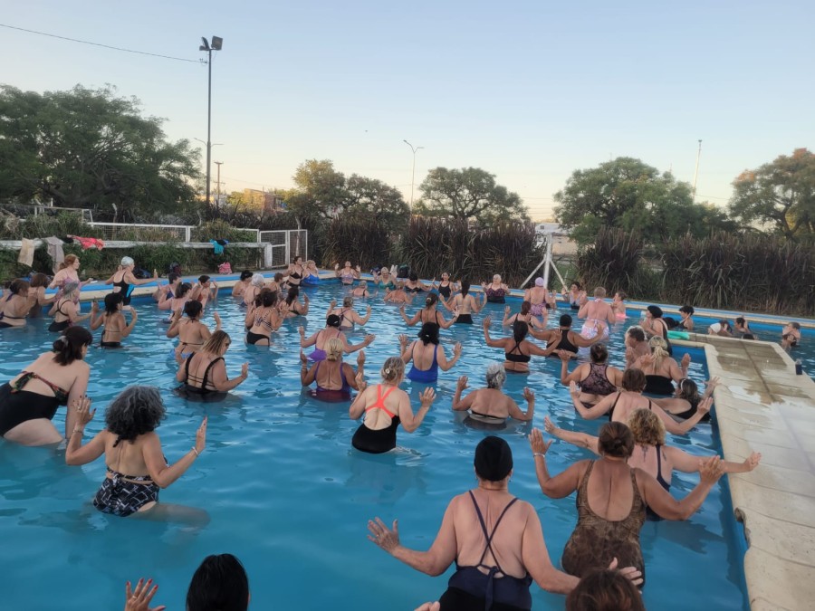 El objetivo es que la comunidad pueda disfrutar de la actividad deportiva al aire libre durante los meses de enero y febrero.