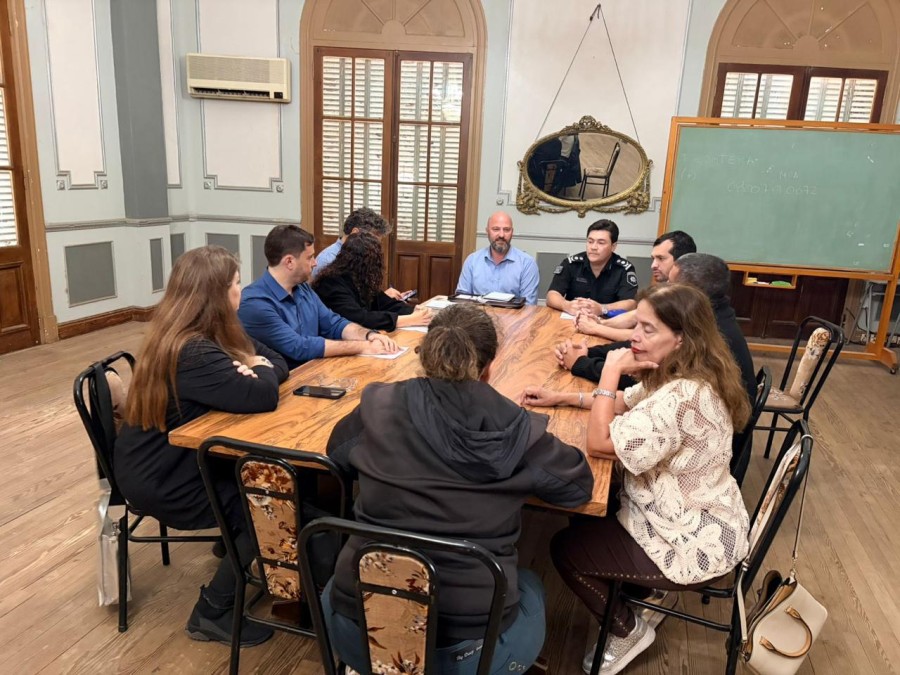 Espacio de di&aacute;logo de autoridades.