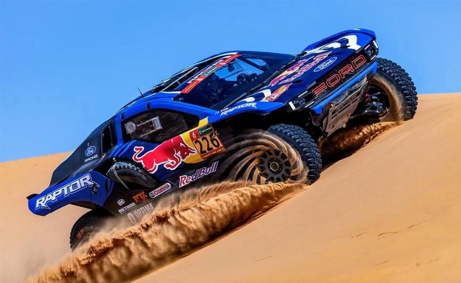 Mattias Ekstr&ouml;m gan&oacute; la etapa y es segundo en la general con el Ford Raptor.