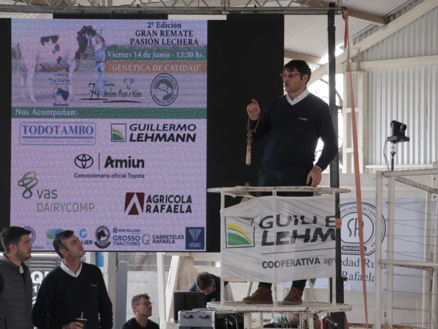 El gerente de Hacienda de la Cooperativa Guillermo Lehmann, Mauricio Tschieder