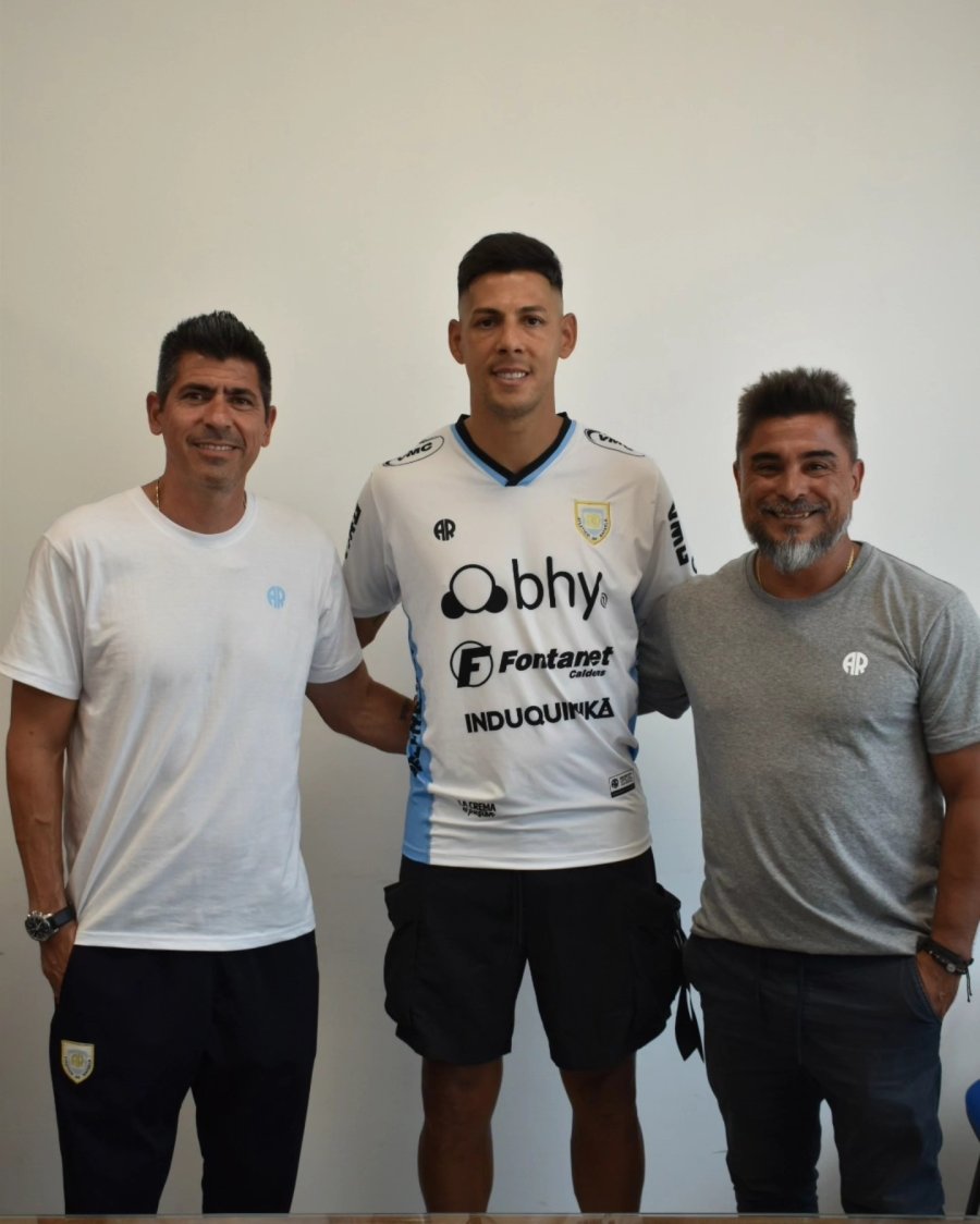 DOM&Iacute;NGUEZ JUNTO A QUIROGA, EL NUEVO REFUERZO, Y S&Aacute;NCHEZ VARELA