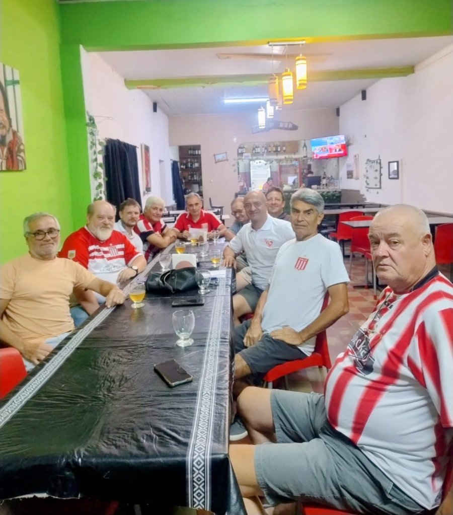 DIRECTIVA. Integrantes de la filial Rafaela del "Pincha".