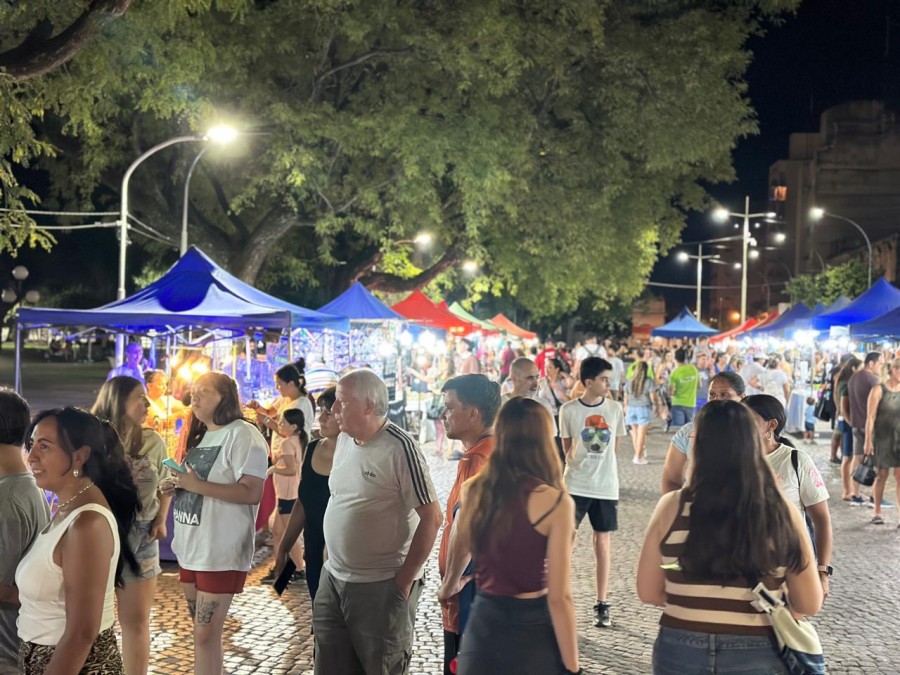 Belgrano Fest gener&oacute; una atractiva propuesta para la tarde noche del s&aacute;bado en Rafaela. (FOTO M. LIOTTA)