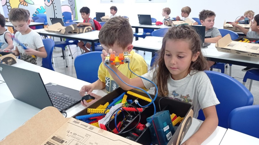 Inversi&oacute;n de $ 8.142.458.824,44 en pol&iacute;ticas de fortalecimiento cient&iacute;fico y tecnol&oacute;gico.