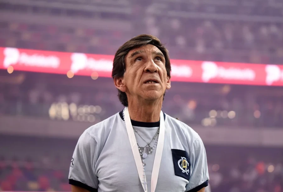 EMBLEMA. Gustavo Costas, t&eacute;cnico de Racing.