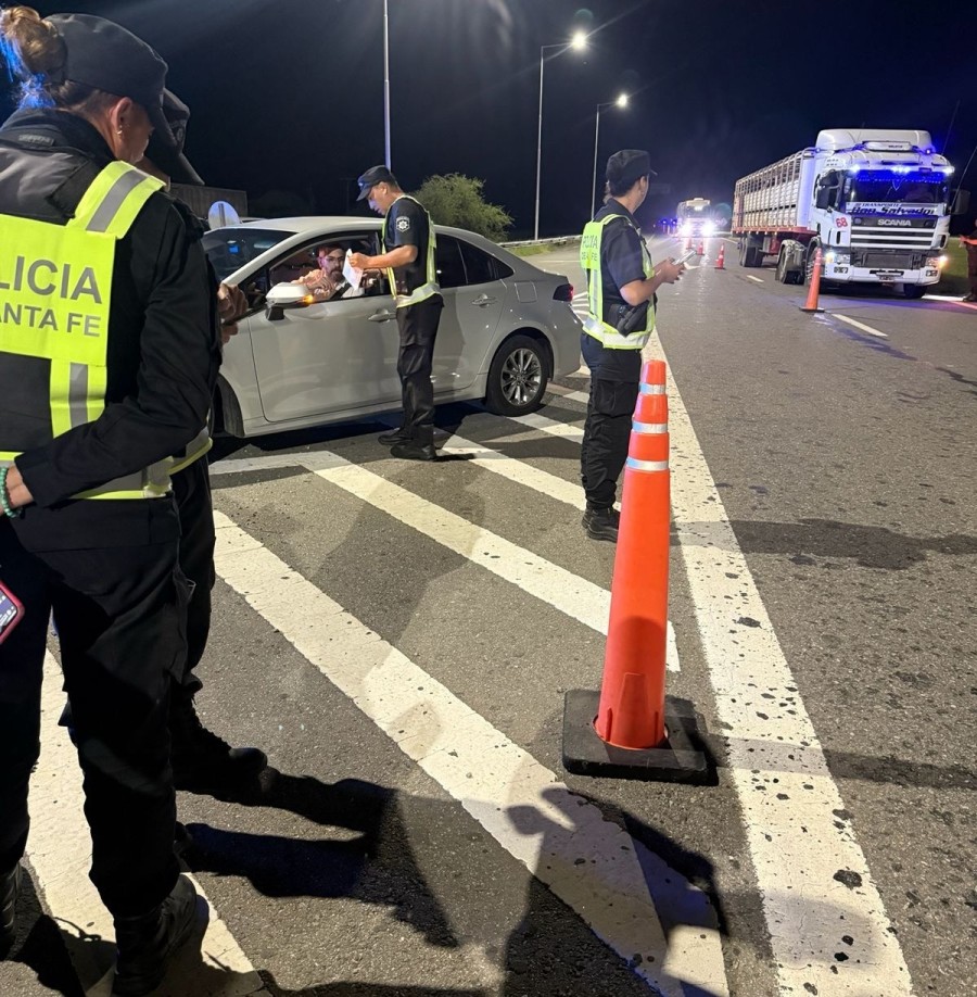 Personal de distintas fuerzas de seguridad participaron de los operativos de control. (FOTO SCS)