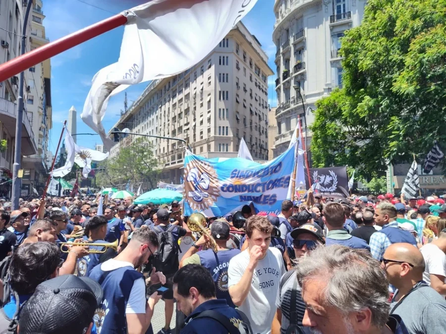 El Siconara en las calles para rechazar la reforma laboral.