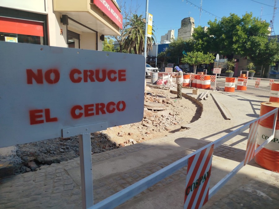 Renovaci&oacute;n de veredas.
