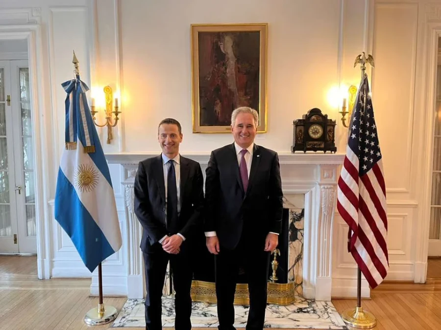 El canciller Pablo Quirno junto a Gary Nagle, CEO global de Glencore.
