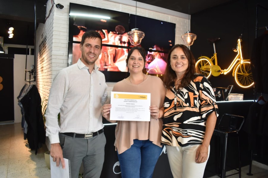 Diez nuevos emprendedores abrieron sus locales.