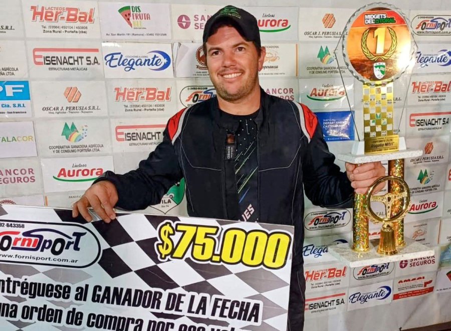 Emiliano Torassa recibi&oacute; el premio de ForniSport.