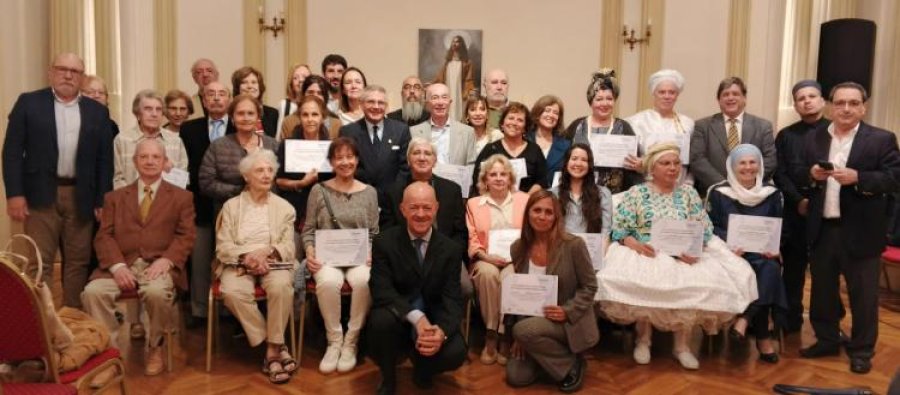 Ya m&aacute;s dfe 500 personas se han capacitado para tender puentees entre los distintos credos.