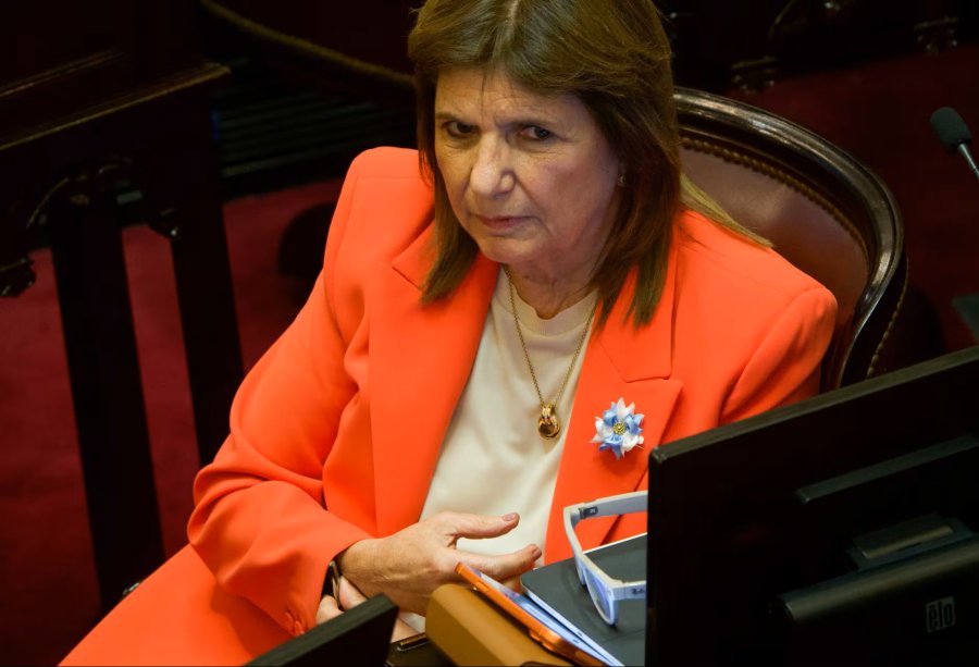 La senadora Patricia Bullrich durante el debate por la reforma laboral en el Congreso.