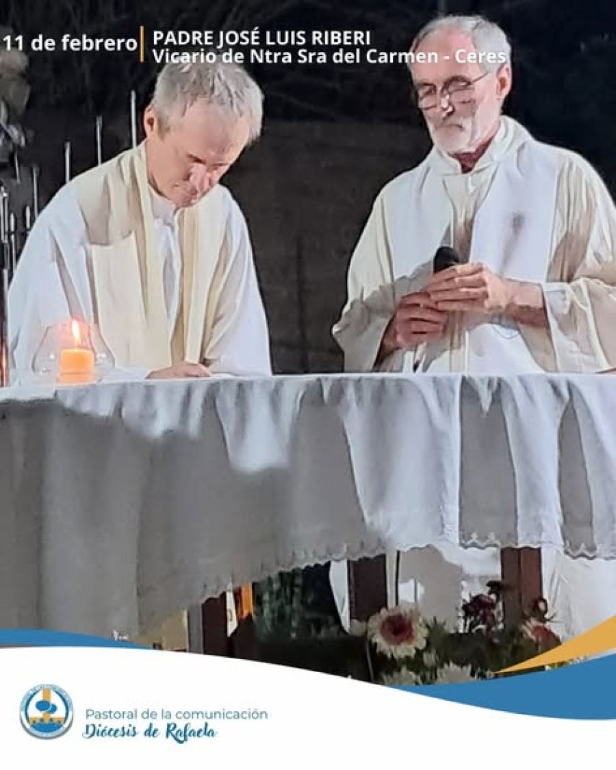 CEREMONIA. Los padres Jos&eacute; Mar&iacute;a Mezzabarba y Jos&eacute; Luis Riberi durante la reciente celebraci&oacute;n.