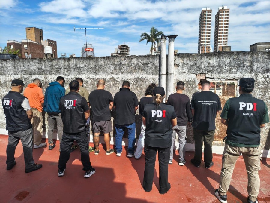 Algunos de los detenidos durante los operativos en la ciudad de Santa Fe.