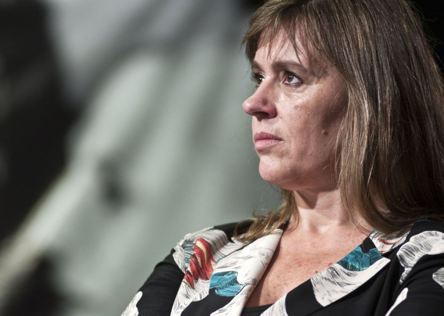 La senadora nacional Juliana Di Tullio denunciar&aacute; formalmente al ministro Federico Sturzenegger.