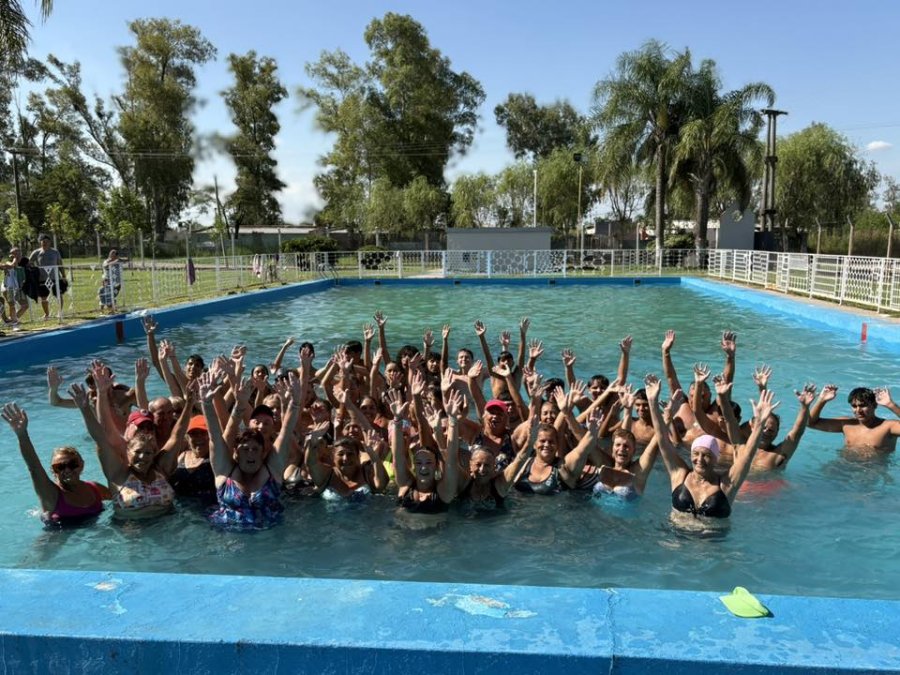 El grupo que disfrut&oacute; de la actividad.