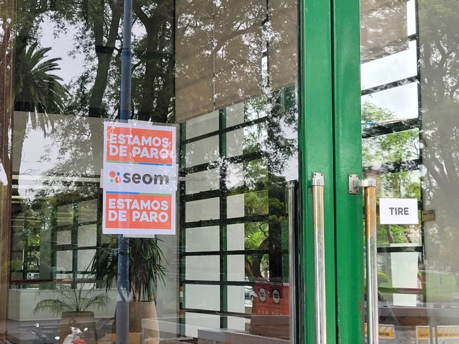 PARO. El Municipio rafaelino con las puertas cerradas, aunque el personal adhiri&oacute; con asistencia al lugar de trabajo.