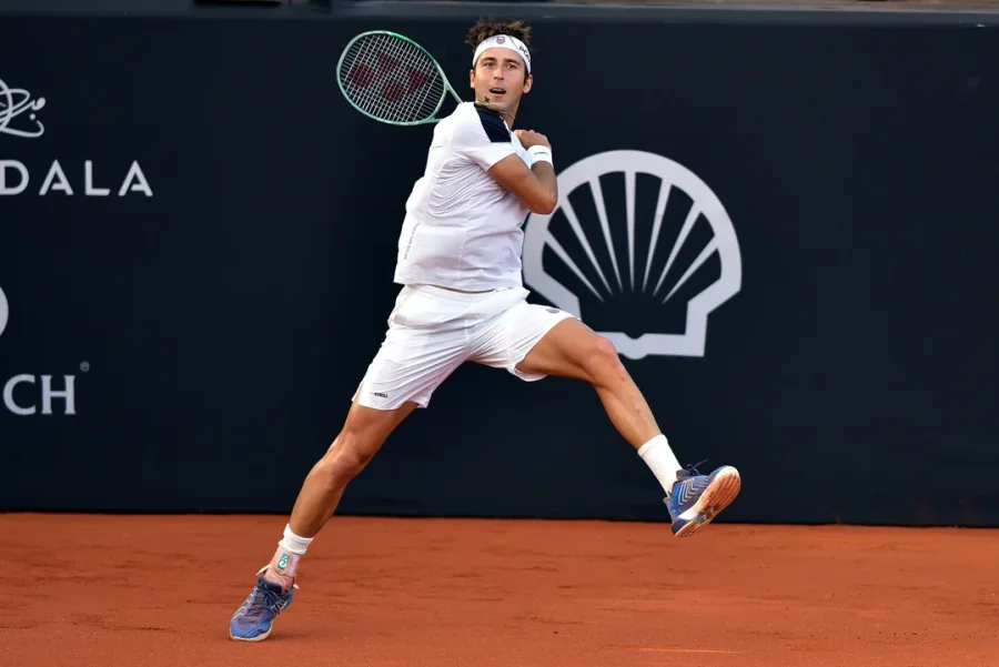 Tom&aacute;s Etcheverry est&aacute; en cuartos de final del ATP de Rio de Janeiro.