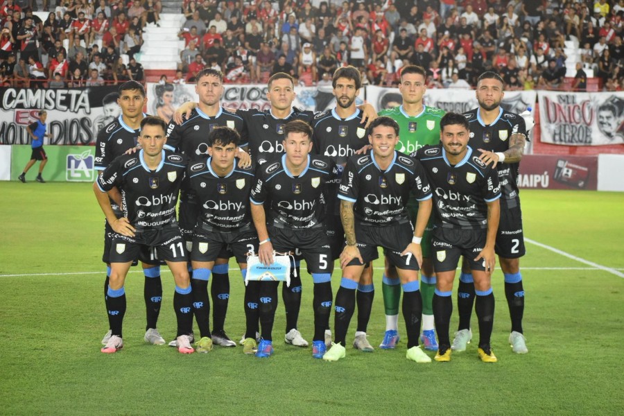 ATL&Eacute;TICO DE RAFAELA SE VUELVE DE SU PRIMERA SALIDA CON LAS MANOS VAC&Iacute;AS