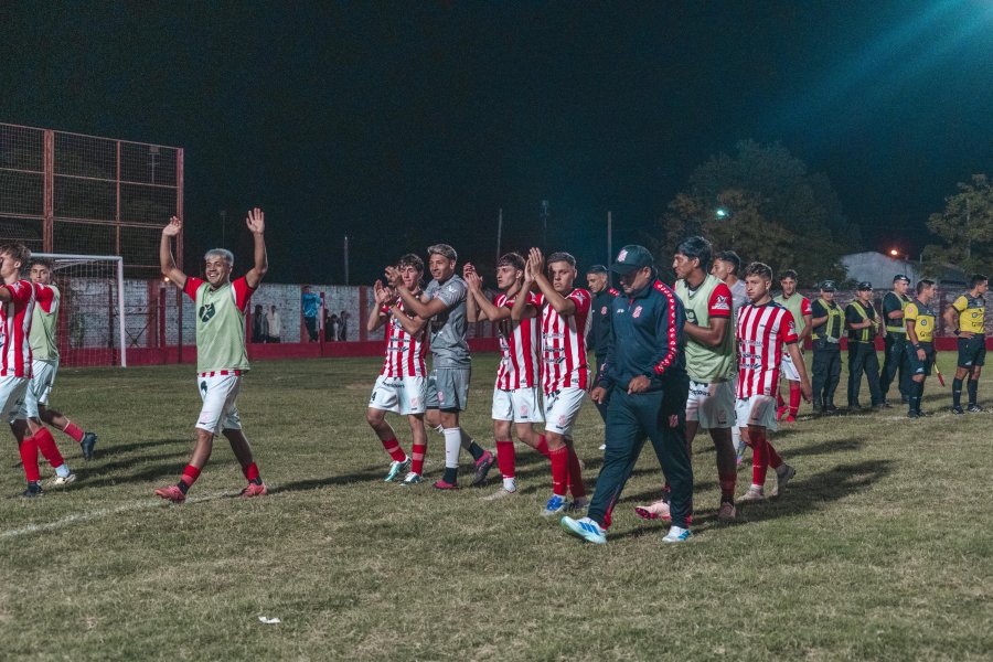 A TERCERA RONDA. El.Le&oacute;n pas&oacute; en los penales.