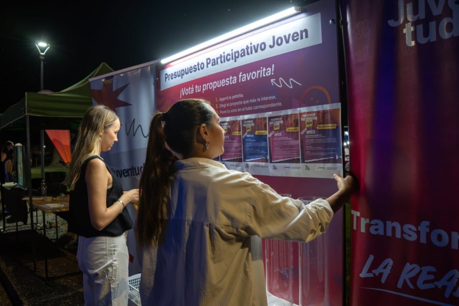 FESTIVAL. En su transcurso fueron votadas las propuestas j&oacute;venes.