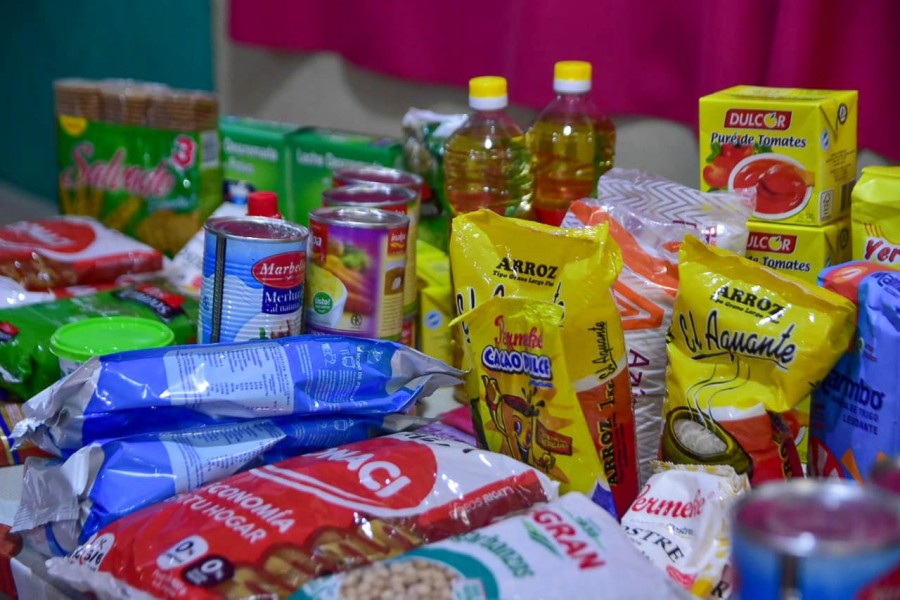 La provisi&oacute;n de estos productos se realiza mediante licitaci&oacute;n p&uacute;blica.