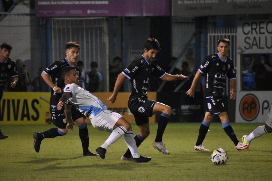 ATL&Eacute;TICO DE RAFAELA SE IMPUSO POR LA M&Iacute;NIMA ANTE TEMPERLEY