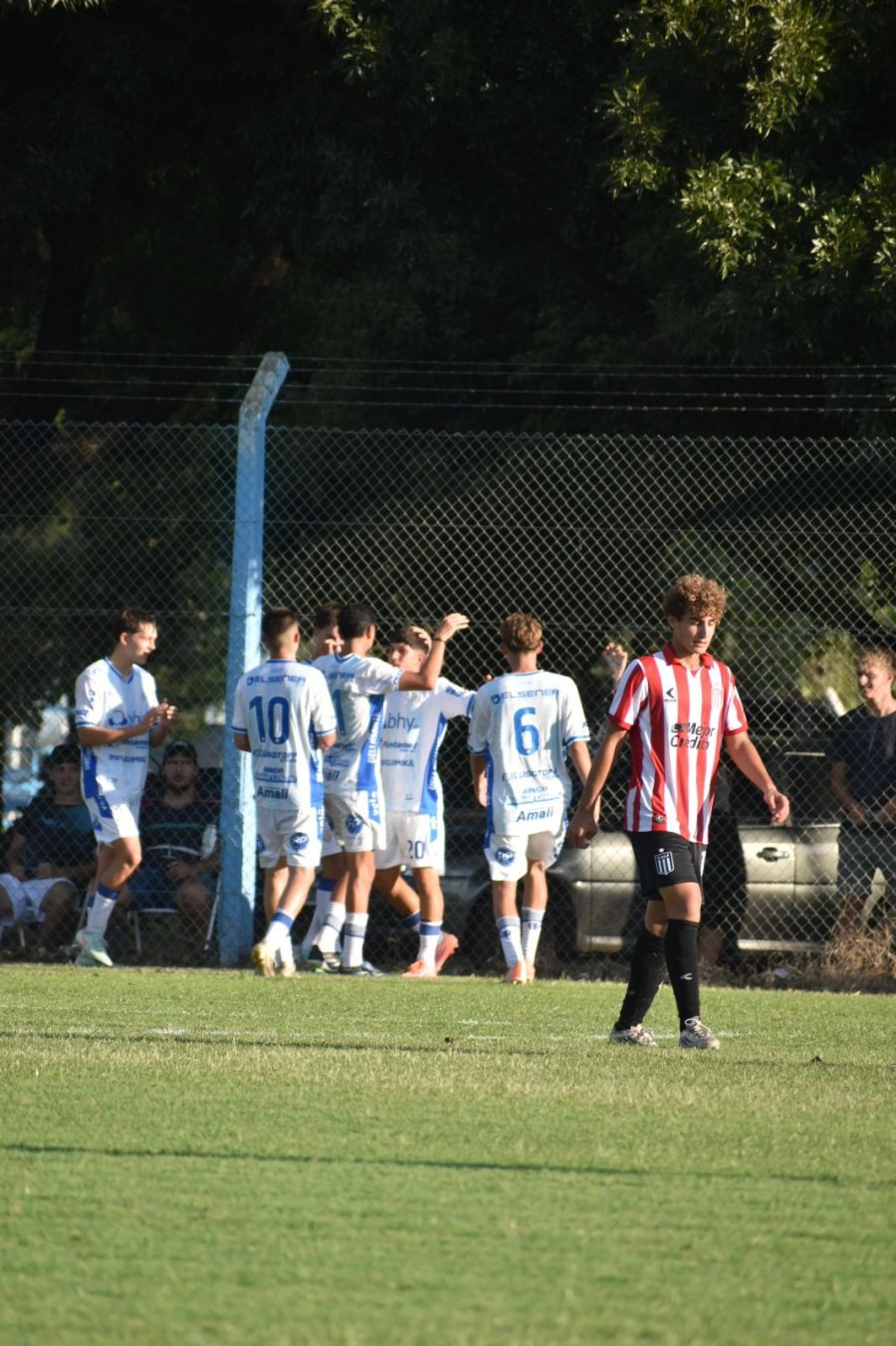 LO DIO VUELTA. La Reserva de Atl&eacute;tico reaccion&oacute; en el segundo tiempo.