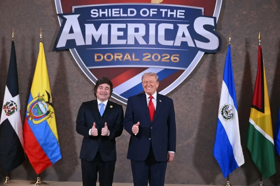 Trump anunci&oacute; la creaci&oacute;n de una coalici&oacute;n militar regional, ratificando a Milei como un aliado estrat&eacute;gico fundamental.