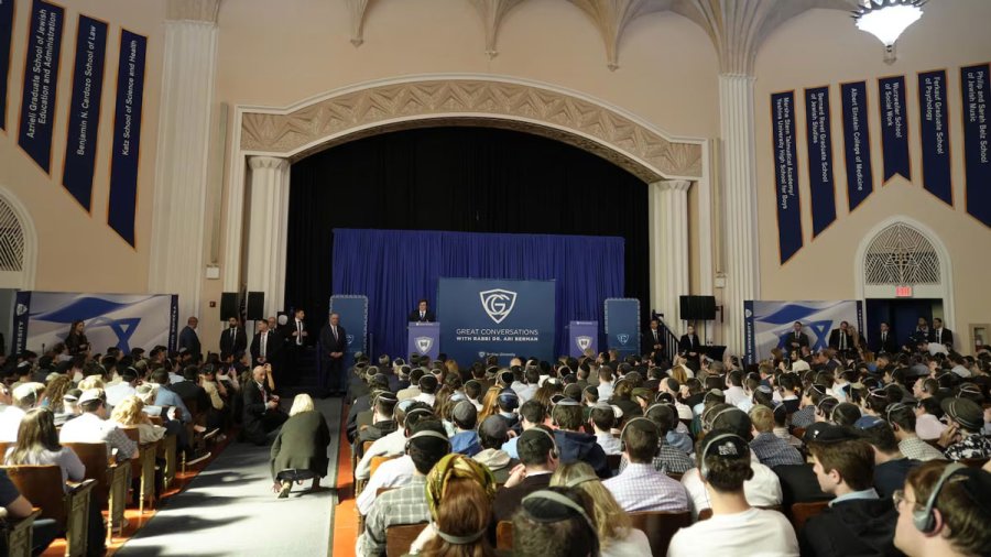 AUDITORIO REPLETO. Durante su exposici&oacute;n en la universidad Yeshiva en New York, Javier Milei afirm&oacute; que Ir&aacute;n es &ldquo;nuestro enemigo&rdquo;.