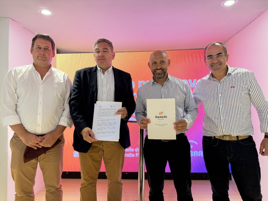 CONVENIO. &ldquo;Cuando logramos acercar la capacitaci&oacute;n a la realidad de las empresas, se generan m&aacute;s oportunidades de trabajo y m&aacute;s desarrollo para la provincia&rdquo;, se&ntilde;al&oacute; Gustavo Puccini.