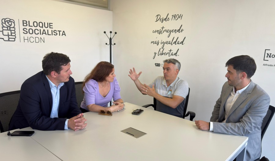 El diputado nacional santafesino, Esteban Paul&oacute;n, recibi&oacute; a concejales de Suardi por la crisis de l&aacute;cteos Ver&oacute;nica.