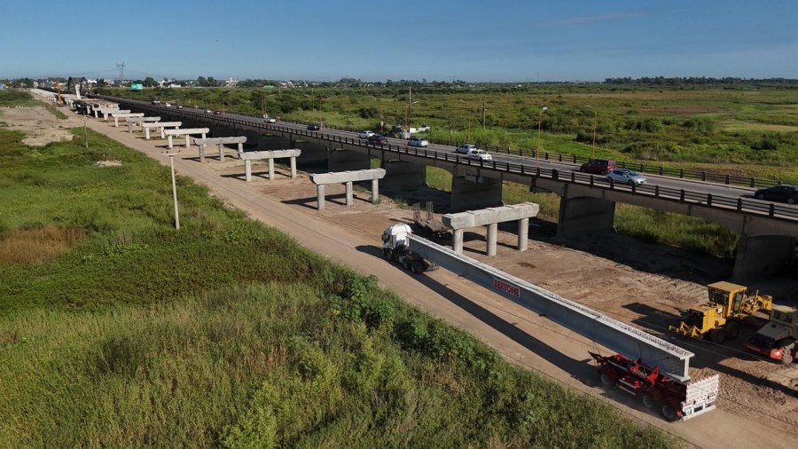 Nuevo Puente Carretero Santa Fe-Santo Tom&eacute;.