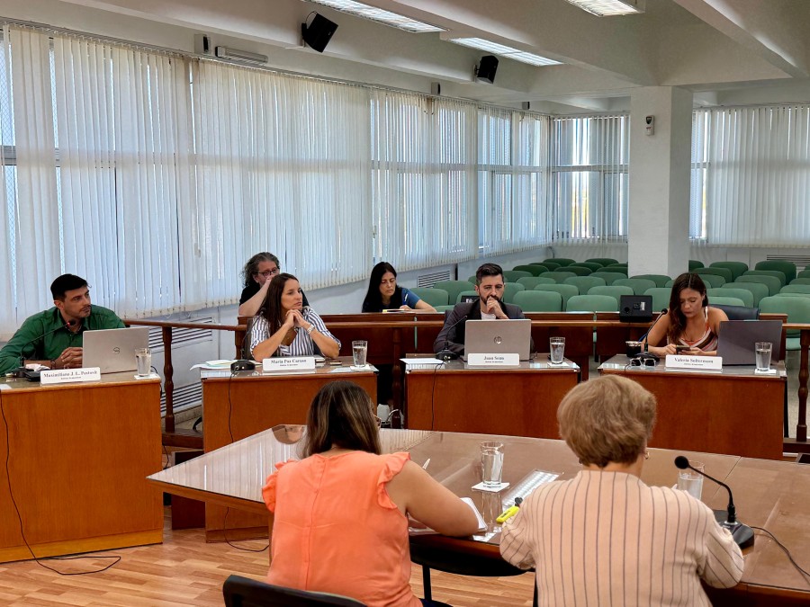El bloque de concejales del PJ present&oacute; numerosas minutas de comunicaci&oacute;n que recibieron despacho y que se tratar&aacute;n en la sesi&oacute;n del jueves. (FOTO PRENSA CONCEJO)