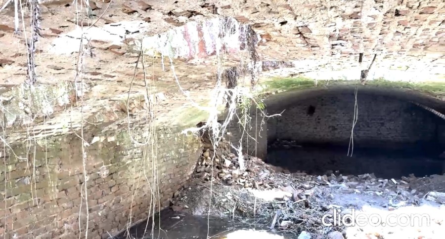 Deterioro de los s&oacute;tanos de la Recova.