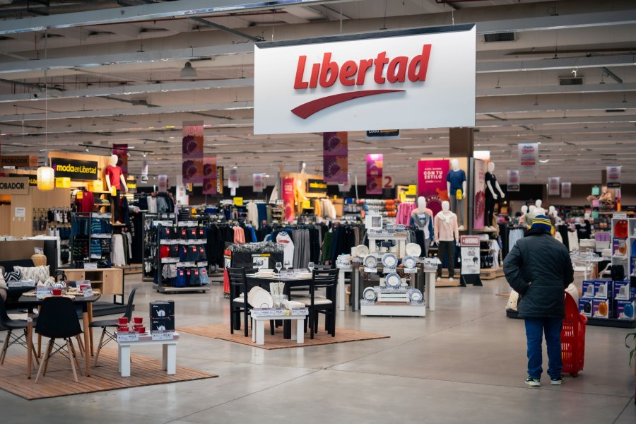 En Rafaela, Libertad tiene un enorme sal&oacute;n de ventas a metros de la Terminal de &Oacute;mnibus, al oeste de la Ruta 34.