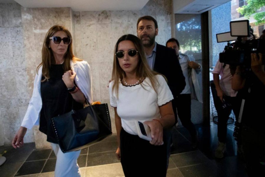 CAMBIO DE DECISION. Una traba de &uacute;ltimo momento para Agostina P&aacute;ez: ahora el juez quiere que se quede en Brasil hasta el fallo final.