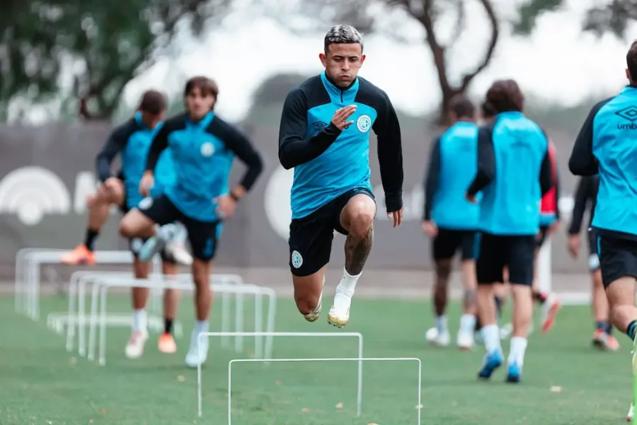 Alcides Ben&iacute;tez podr&iacute;a jugar desde el inicio ante Atl&eacute;tico de Rafaela.